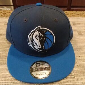 Dallas Mavericks New Era Snapback Hat NWT